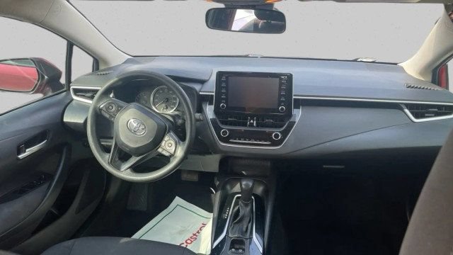 Used 2020 Toyota Corolla LE FWD image 13