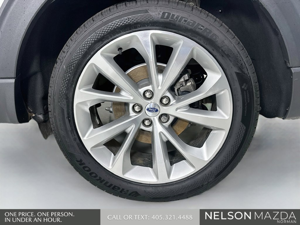 Used 2023 Ford Explorer Platinum w/ Technology Package AWD/4WD image 35