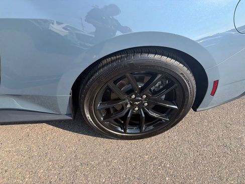 Used 2025 Ford Mustang Premium RWD image 29