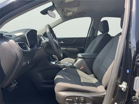 Used 2022 Chevrolet Equinox LT image 16