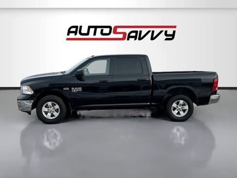 Used 2019 RAM 1500 Classic SLT AWD/4WD image 4