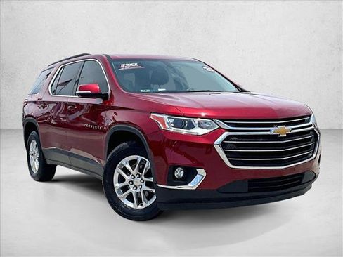 Used 2020 Chevrolet Traverse LT FWD image 12