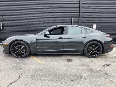 New 2026 Porsche Panamera 4 image 2