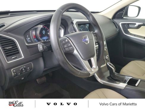 Used 2016 Volvo XC60 T6 Platinum w/ Climate Package AWD/4WD image 26