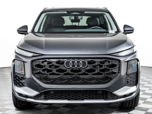 New 2026 Audi Q3 quattro 2.0T AWD/4WD image 6