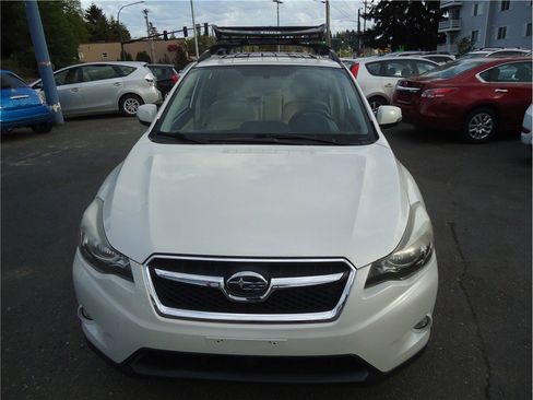 Used 2014 Subaru Crosstrek Touring w/ Popular Package #2 AWD/4WD image 2