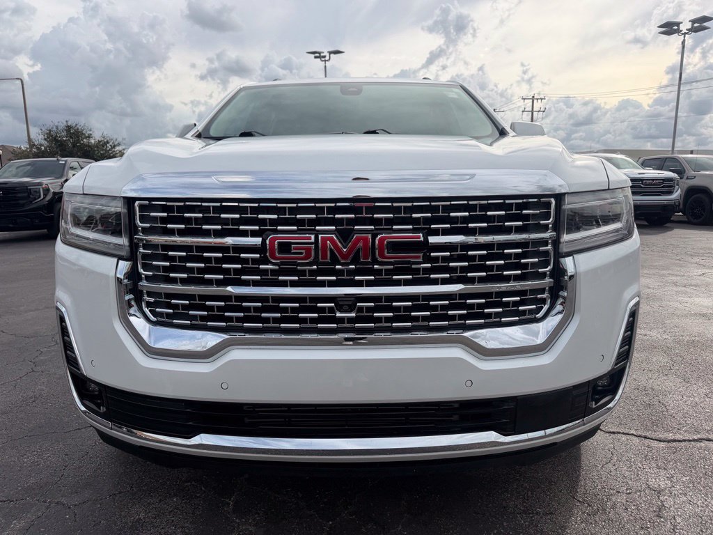 Used 2021 GMC Acadia Denali w/ Denali Technology Package FWD image 8