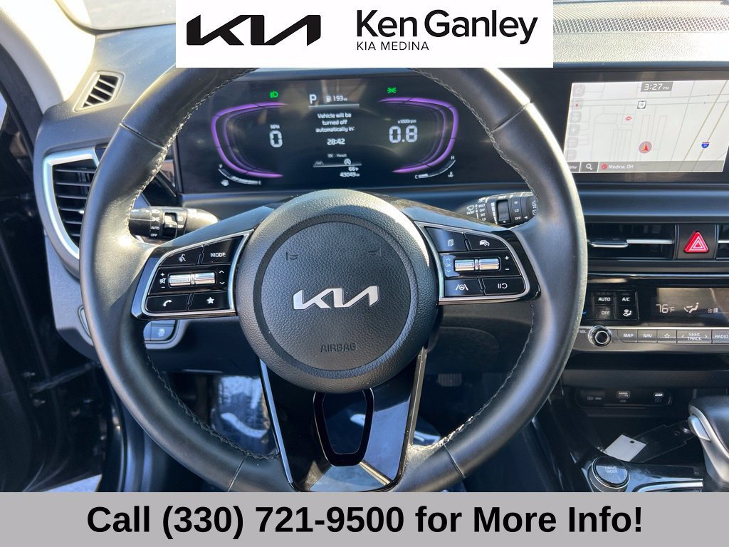 Certified 2025 Kia Seltos S AWD/4WD image 32