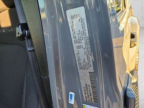 Used 2023 Jeep Gladiator Overland w/ LED Lighting Group image 23