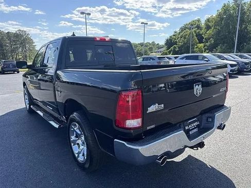 Used 2019 RAM 1500 Big Horn AWD/4WD image 4