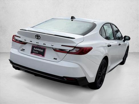 New 2026 Toyota Camry Hybrid image 7