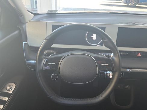 Used 2024 Hyundai Ioniq 5 SEL RWD image 17