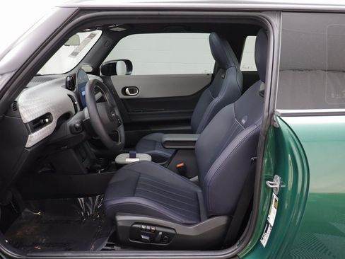Certified 2025 MINI Cooper 2-Door Hardtop image 5