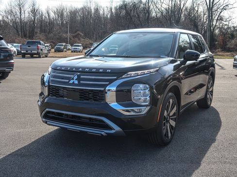 New 2026 Mitsubishi Outlander SE image 5