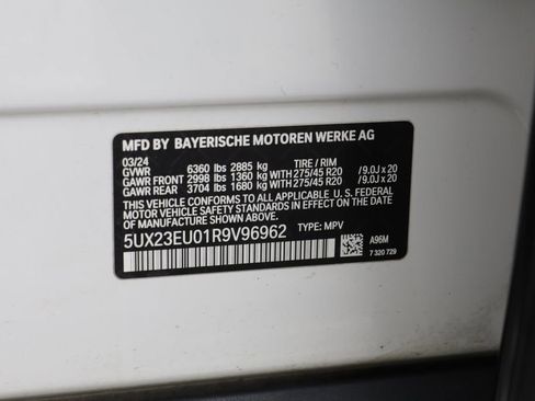 Certified 2024 BMW X5 xDrive40i w/ Premium Package AWD/4WD image 25
