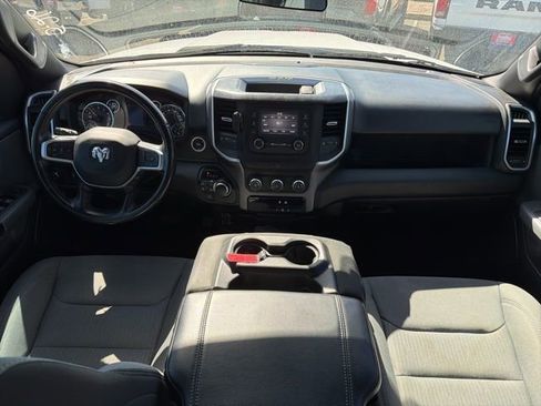 Used 2022 RAM 1500 Big Horn AWD/4WD image 9
