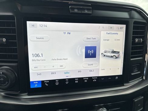 New 2026 Ford F250 Lariat w/ Black Appearance Package image 28