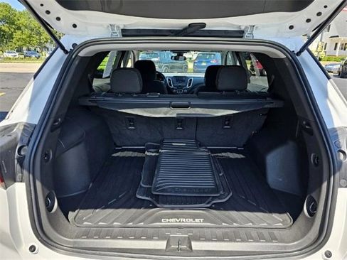 Used 2022 Chevrolet Equinox LT image 25