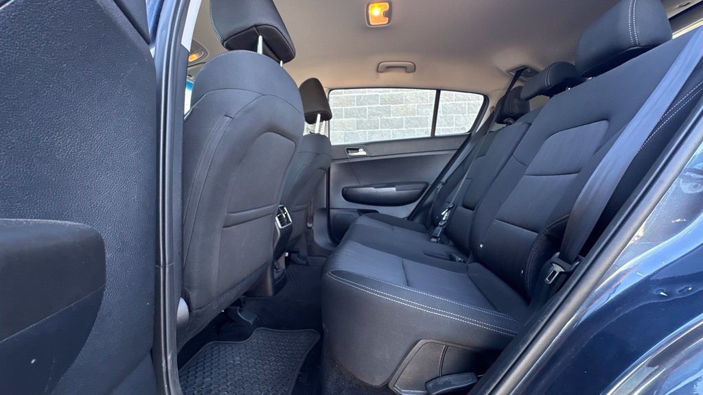 Used 2022 Kia Sportage LX FWD image 25