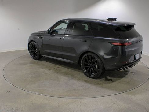 New 2026 Land Rover Range Rover Sport Dynamic SE image 3