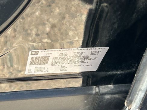 Used 2024 Chevrolet Equinox LT AWD/4WD image 16