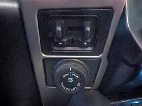 Used 2022 Ford F250 Platinum w/ Tremor Off-Road Package image 25