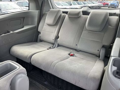 Used 2013 Honda Odyssey EX image 16