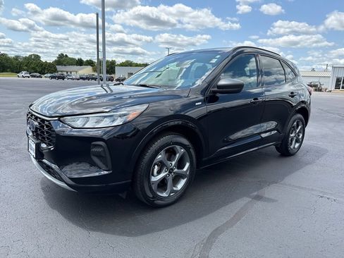 Used 2024 Ford Escape ST-Line AWD/4WD image 4