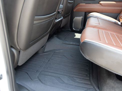 Used 2024 GMC Sierra 1500 Denali Ultimate AWD/4WD image 21