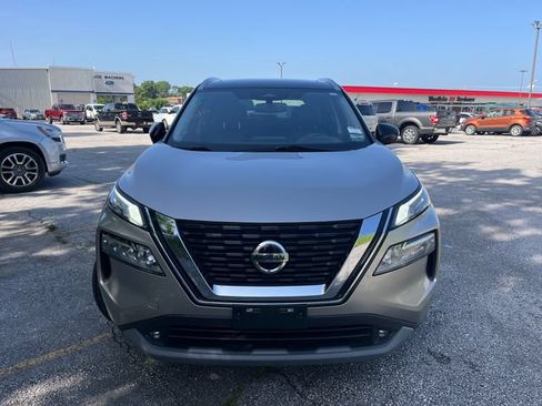 Used 2021 Nissan Rogue SL w/ Premium Package FWD image 8