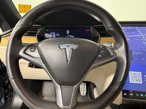 Used 2020 Tesla Model S Long Range Plus AWD/4WD image 16