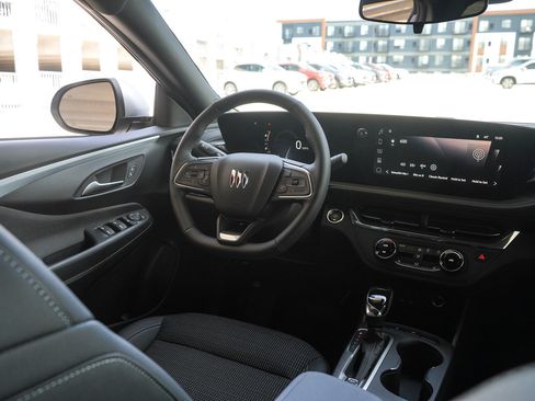 New 2026 Buick Envista Preferred w/ Convenience I Package FWD image 13
