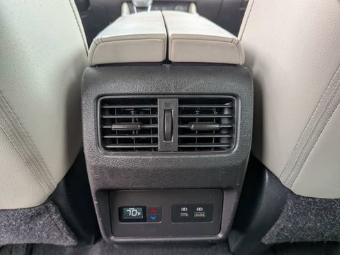 Used 2023 Nissan Rogue SL w/ SL Premium Package AWD/4WD image 35