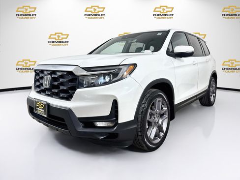 Used 2022 Honda Passport EX-L image 3