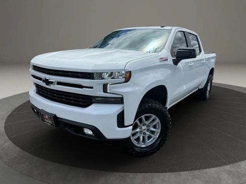 Used 2019 Chevrolet Silverado 1500 RST w/ All-Star Edition AWD/4WD image 2