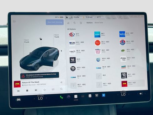Used 2024 Tesla Model 3 Standard Range RWD image 13