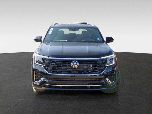 New 2026 Volkswagen Atlas Cross Sport SEL Premium R-Line image 2