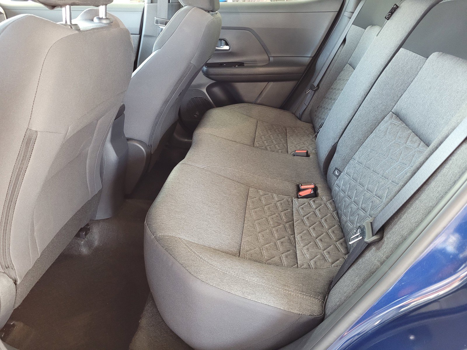 Certified 2026 Nissan Kicks SV FWD image 6