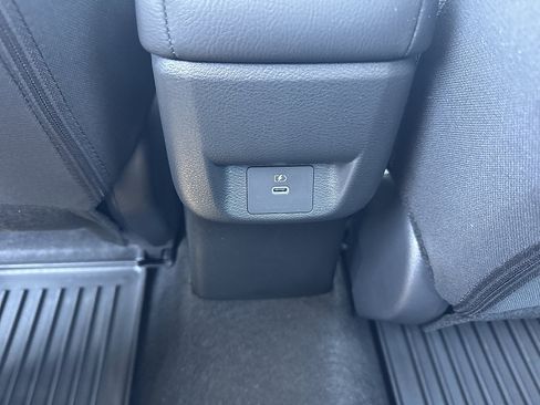 Certified 2025 Nissan Versa SV w/ Trunk Package FWD image 11