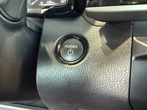 Certified 2025 Toyota Camry XLE image 30