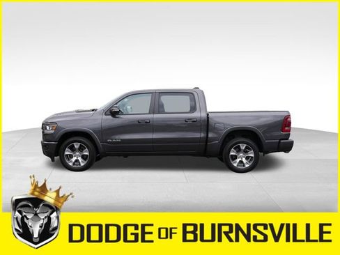 Used 2022 RAM 1500 Laramie w/ Sport Appearance Package AWD/4WD image 4