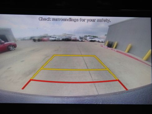 Used 2022 Hyundai Santa Cruz SEL Premium image 19