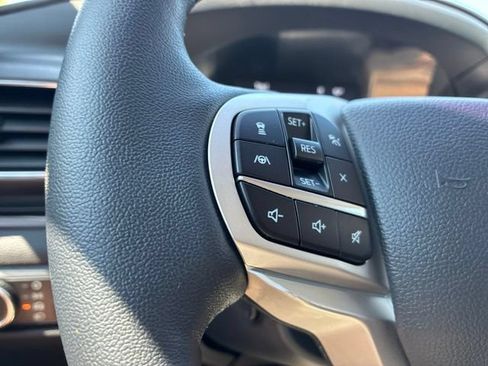 Used 2023 Ford Explorer Limited w/ Limited Technology Package AWD/4WD image 28