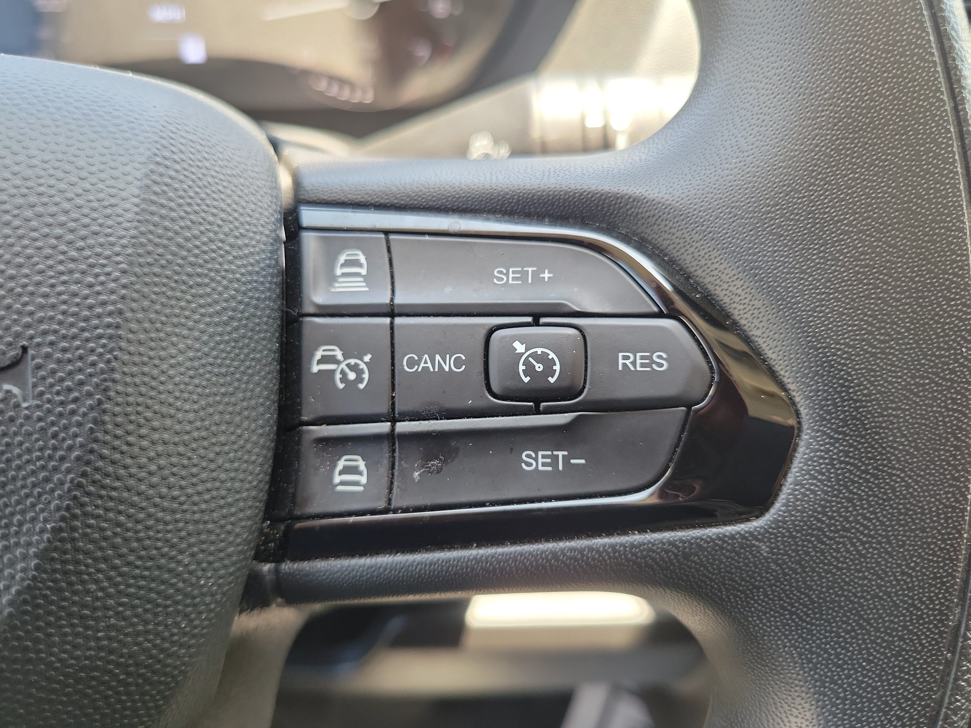 Used 2025 RAM ProMaster 2500 w/ Convenience Group FWD image 17