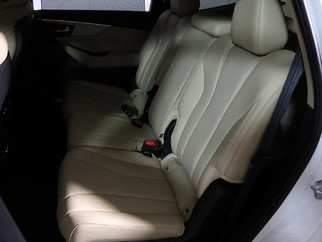 Certified 2024 Acura MDX w/ Technology Package AWD/4WD image 13