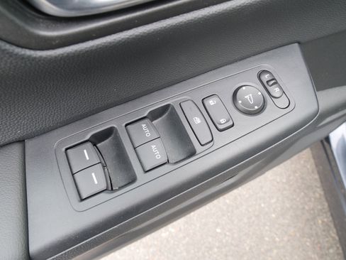 Certified 2025 Honda CR-V EX image 18