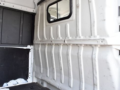 Used 2025 RAM ProMaster 2500 w/ Convenience Group FWD image 27