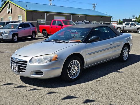 Used 2004 Chrysler Sebring LX FWD image 3