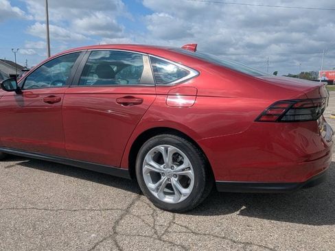Used 2024 Honda Accord LX image 6