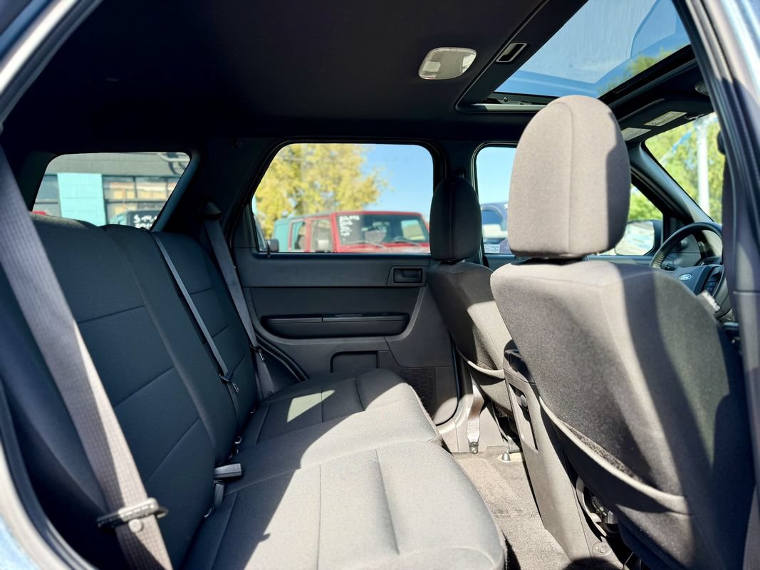 Used 2011 Ford Escape XLT w/ 202A Rapid Spec Order Code AWD/4WD image 10